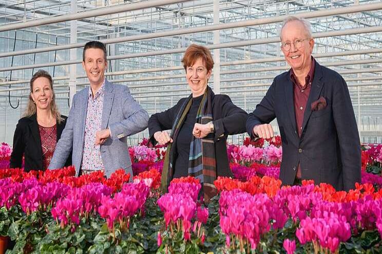 Beekenkamp neemt belang in Schoneveld Beekenkamp neemt belang in Schoneveld