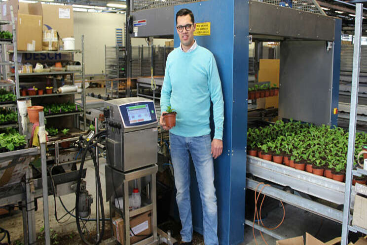 Van voorbedrukte plantpotjes naar printen met inkjet Van voorbedrukte plantpotjes naar printen met inkjet